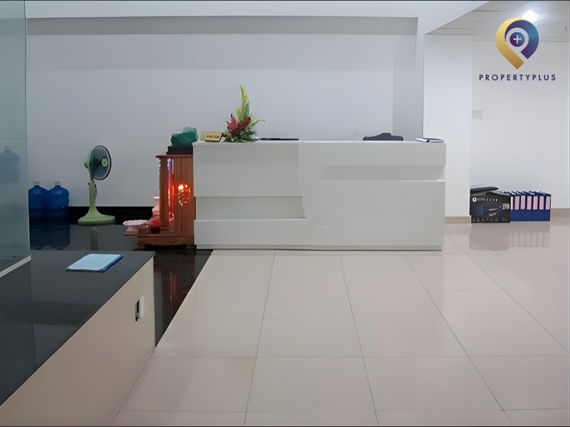 235 Ly Thuong Kiet Building